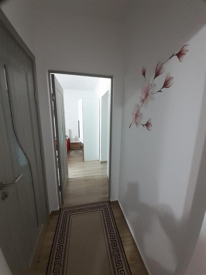 Apartament Ultra Central Marly กูรา ฮูมอรูลุย ภายนอก รูปภาพ