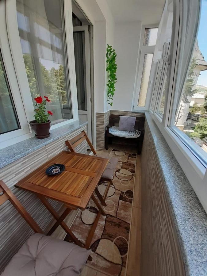 Apartament Ultra Central Marly กูรา ฮูมอรูลุย ภายนอก รูปภาพ