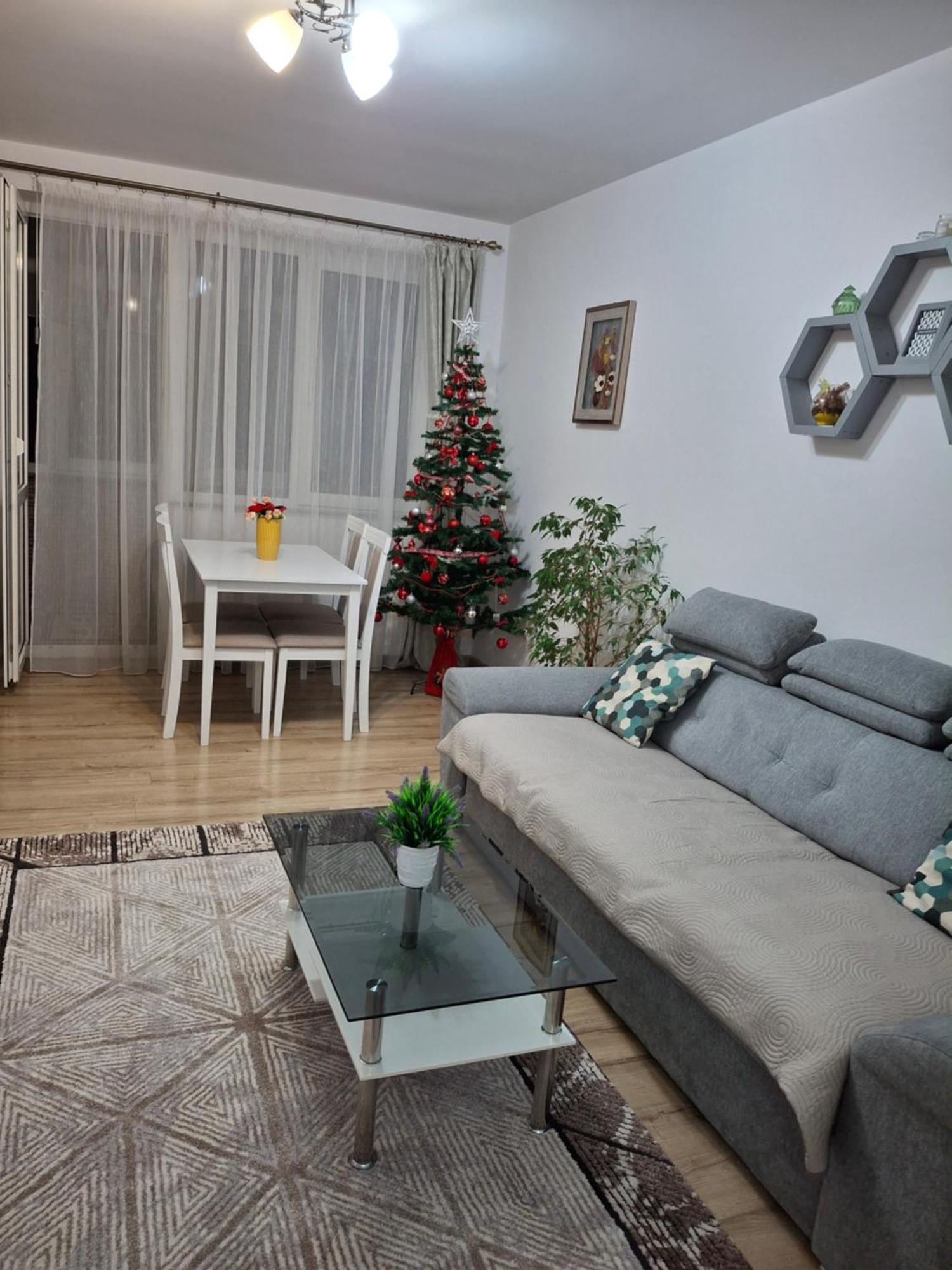 Apartament Ultra Central Marly กูรา ฮูมอรูลุย ภายนอก รูปภาพ