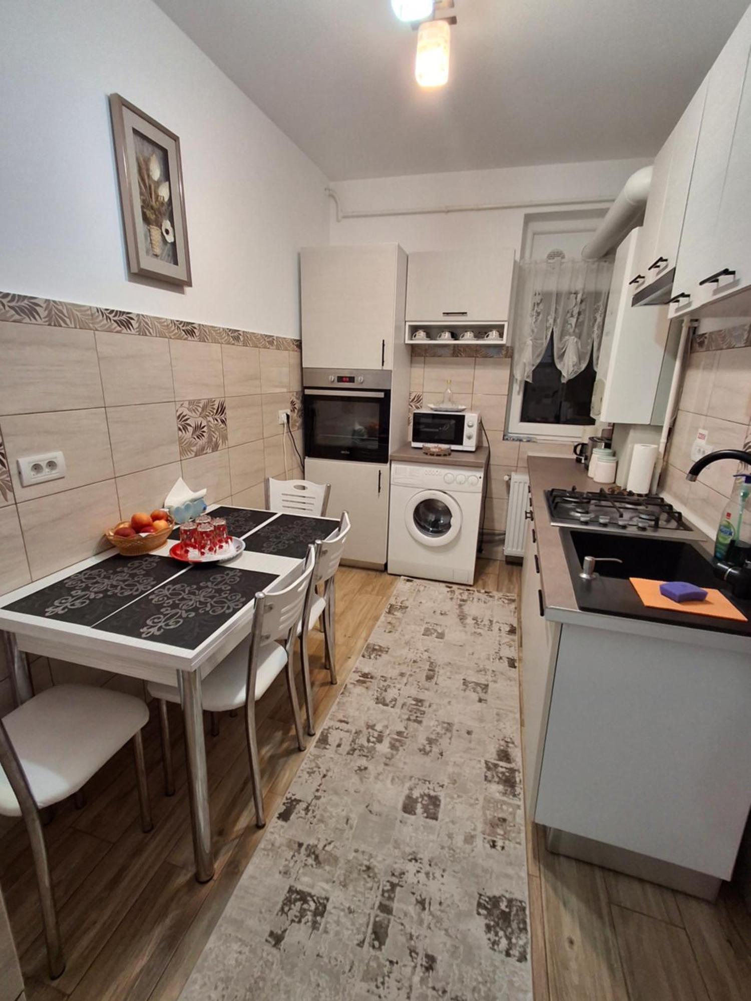 Apartament Ultra Central Marly กูรา ฮูมอรูลุย ภายนอก รูปภาพ